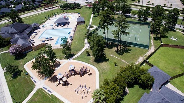15838 Mossy Shores Court, Houston, TX 77044