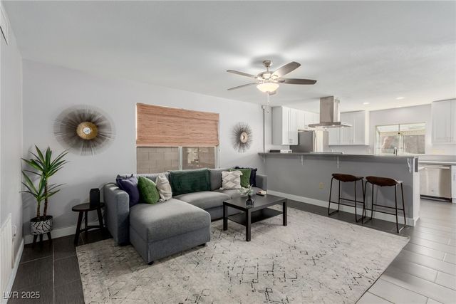 265 Buckskin Street, Henderson, NV 89074