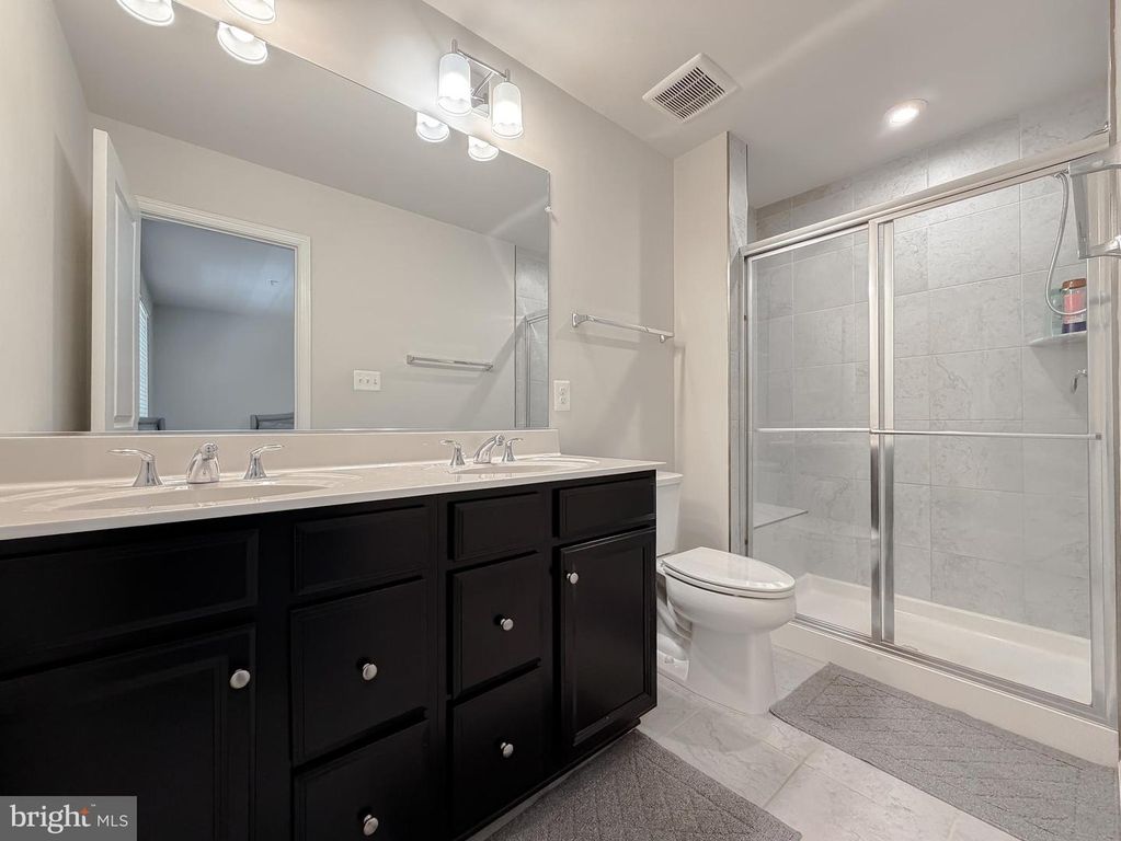 Image 19 of property listing at 44088 EUCALYPTUS WAY, California, MD 20619