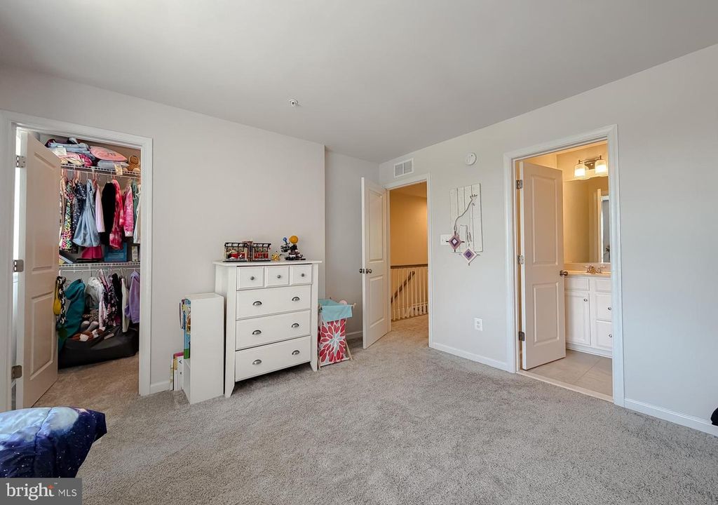 Image 24 of property listing at 44088 EUCALYPTUS WAY, California, MD 20619