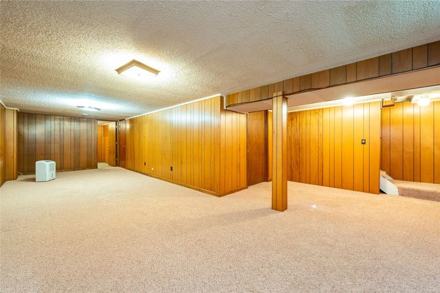 1205 4th Street SW, Altoona, IA 50009