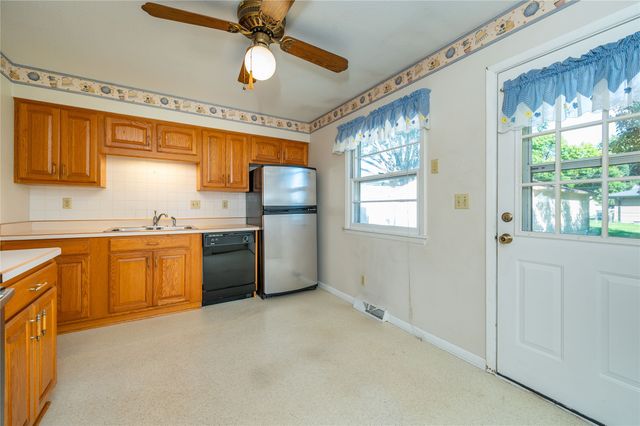 1205 4th Street SW, Altoona, IA 50009