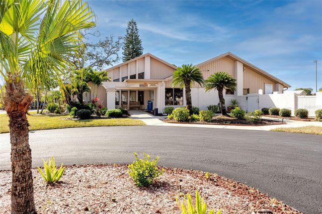 3849 STAYSAIL LANE, Holiday, FL 34691