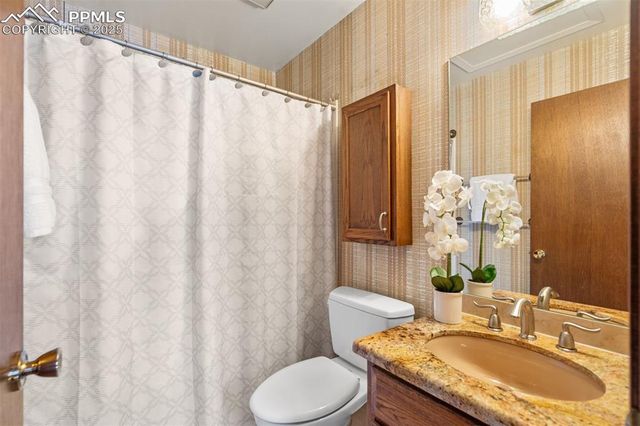 4636 Winewood Village Drive, Colorado Springs, CO 80917