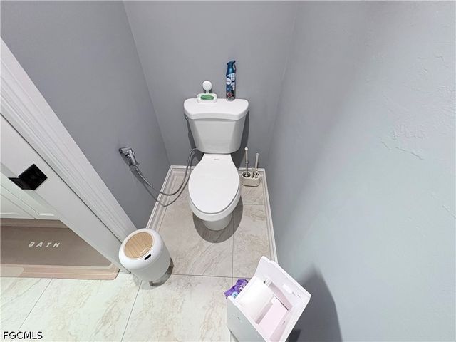 3730 43rd AVE NE, Naples, FL 34120