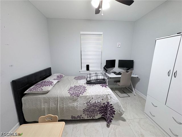 3730 43rd AVE NE, Naples, FL 34120