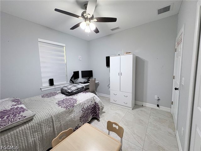 3730 43rd AVE NE, Naples, FL 34120