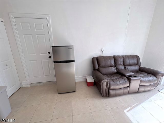 3730 43rd AVE NE, Naples, FL 34120