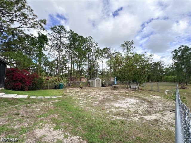 3730 43rd AVE NE, Naples, FL 34120