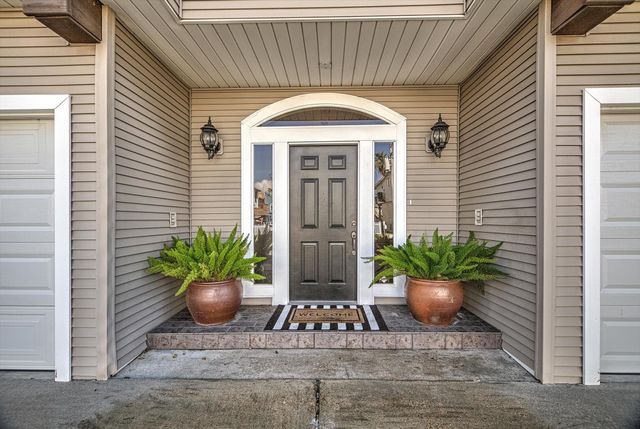 1095 Redfish Street, Bayou Vista, TX 77563