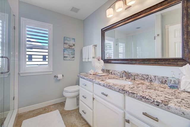 1095 Redfish Street, Bayou Vista, TX 77563