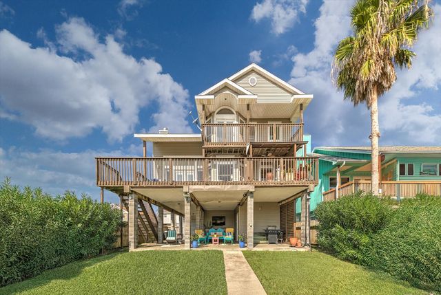 1095 Redfish Street, Bayou Vista, TX 77563