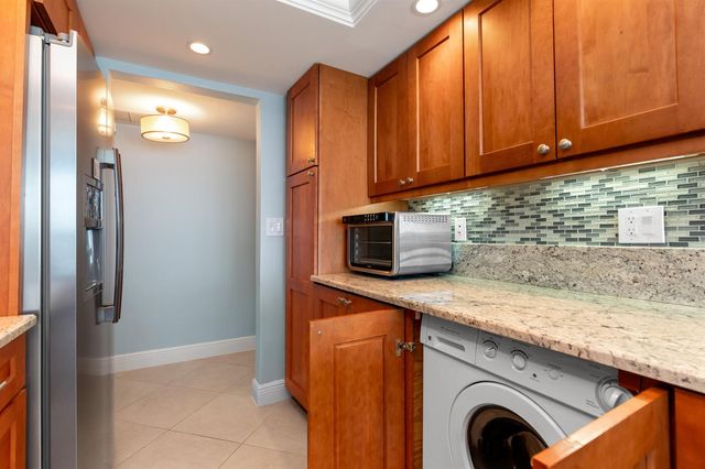 1620 S Ocean Boulevard 10m, Lauderdale By The Sea, FL 33062