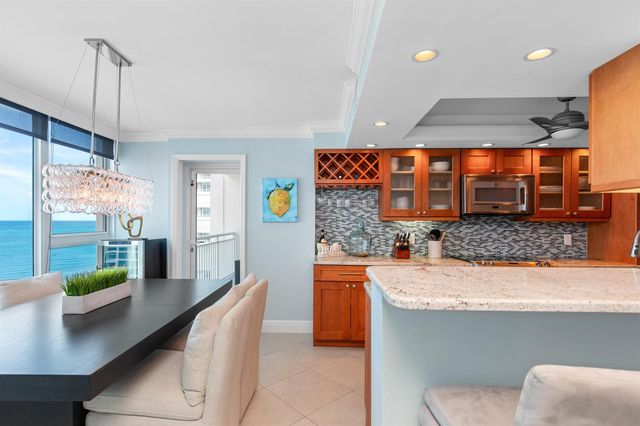 1620 S Ocean Boulevard 10m, Lauderdale By The Sea, FL 33062