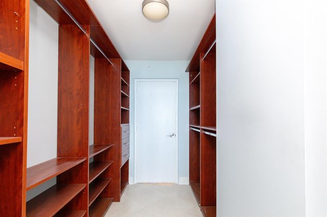 1620 S Ocean Boulevard 10m, Lauderdale By The Sea, FL 33062