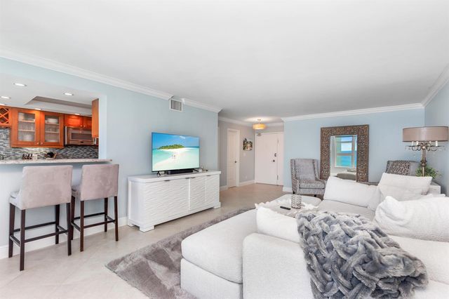 1620 S Ocean Boulevard 10m, Lauderdale By The Sea, FL 33062