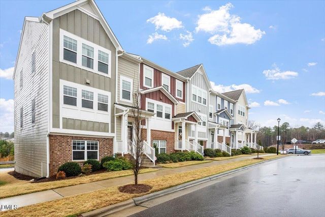 829 Winter Meadow Drive, Wake Forest, NC 27587