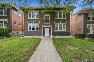 2845 Meramec Street, St Louis, MO 63118