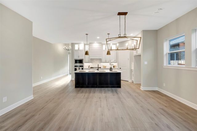 450 Silver Moon Way, Katy, TX 77493