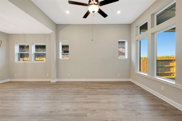 450 Silver Moon Way, Katy, TX 77493