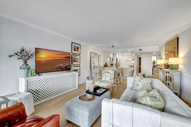1537 E Hillsboro Boulevard 239, Deerfield Beach, FL 33441