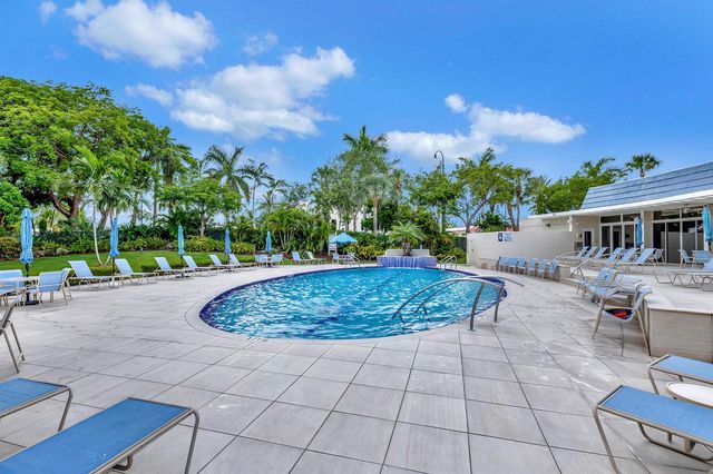 1537 E Hillsboro Boulevard 239, Deerfield Beach, FL 33441