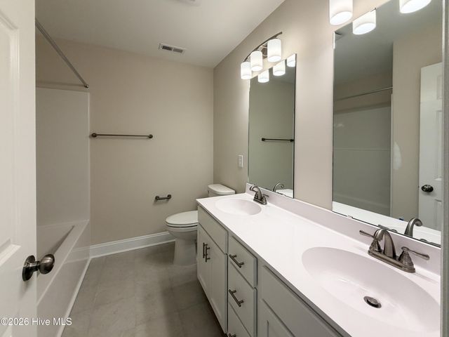 120 Rolling Water Lane, Swansboro, NC 28584