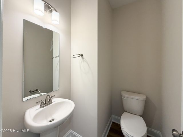 120 Rolling Water Lane, Swansboro, NC 28584