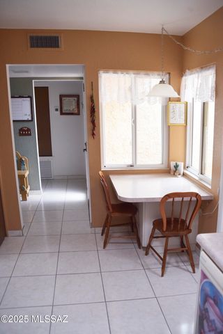 444 W San Ignacio, Green Valley, AZ 85614