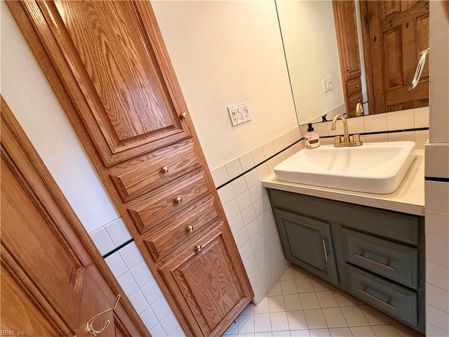 5561 Old Providence RD, Virginia Beach, VA 23464