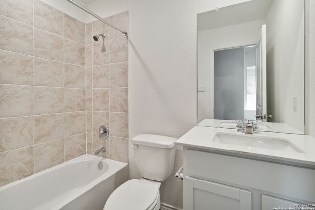 12544 Spoor Vly, Converse, TX 78109