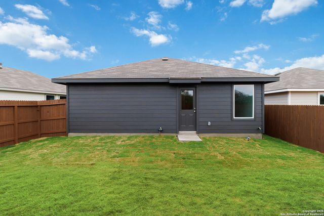 12544 Spoor Vly, Converse, TX 78109
