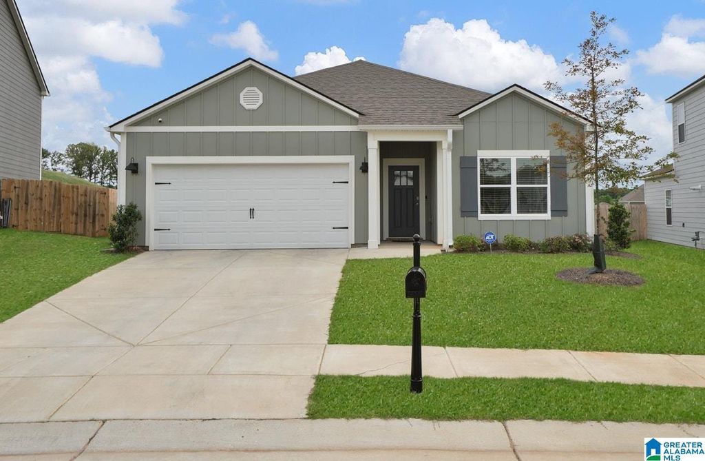5091 MEADOW RIDGE TRAIL, Bessemer, AL 35022