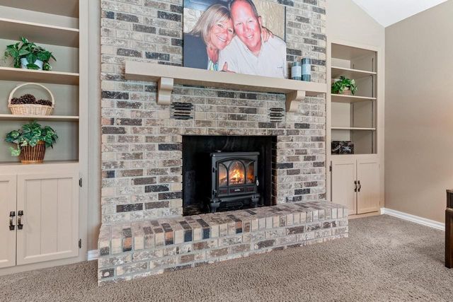 2447 PARKWOOD DRIVE, Green Bay, WI 54304