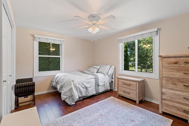 2447 PARKWOOD DRIVE, Green Bay, WI 54304