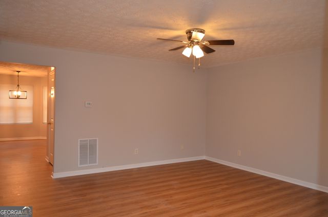 2722 Norfair Loop, Lithonia, GA 30038