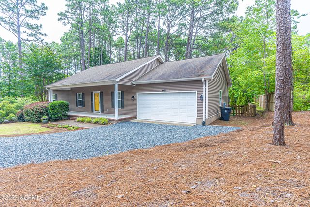 465 Crestview Road, Southern Pines, NC 28387