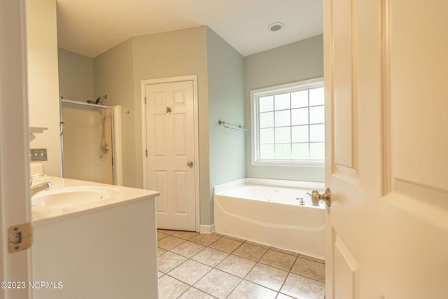 465 Crestview Road, Southern Pines, NC 28387