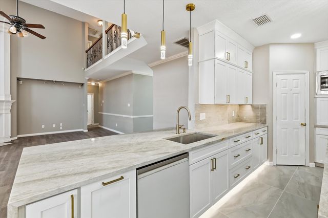 4433 English Oak Drive, Plano, TX 75024