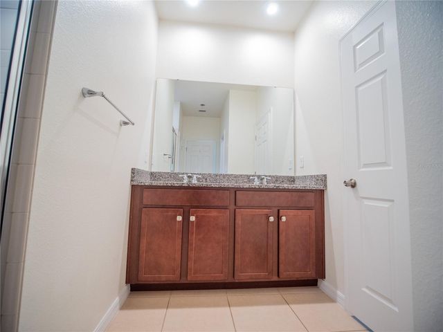 9175 LONGSHIP ALLEY, Orlando, FL 32832