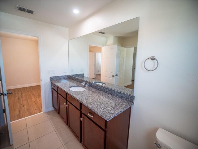 9175 LONGSHIP ALLEY, Orlando, FL 32832