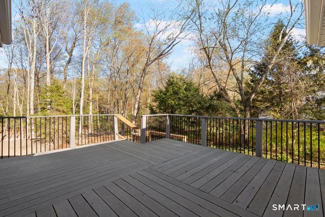 507 Little Meadow Road, Guilford, CT 06437