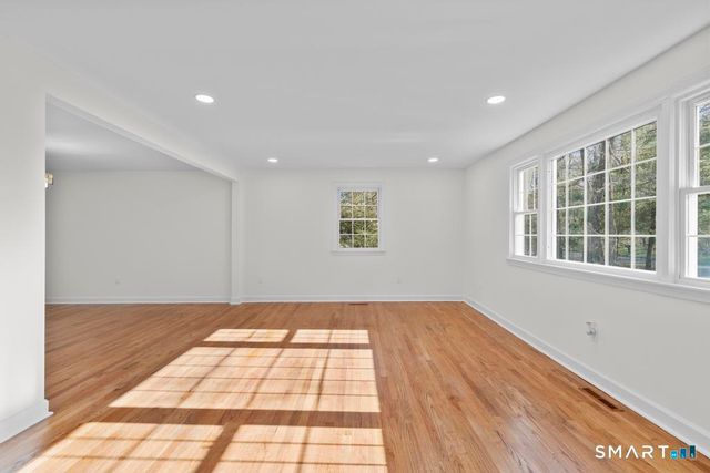 507 Little Meadow Road, Guilford, CT 06437