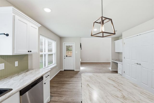 731 E Brown Street, Cleburne, TX 76031