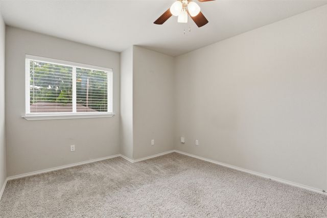 731 E Brown Street, Cleburne, TX 76031