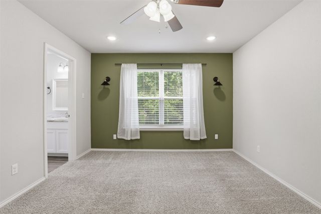731 E Brown Street, Cleburne, TX 76031