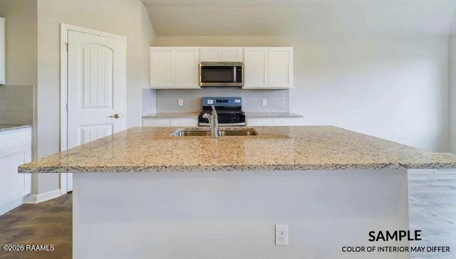105 Countrywood Court, Duson, LA 70529