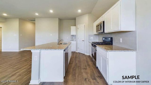 105 Countrywood Court, Duson, LA 70529