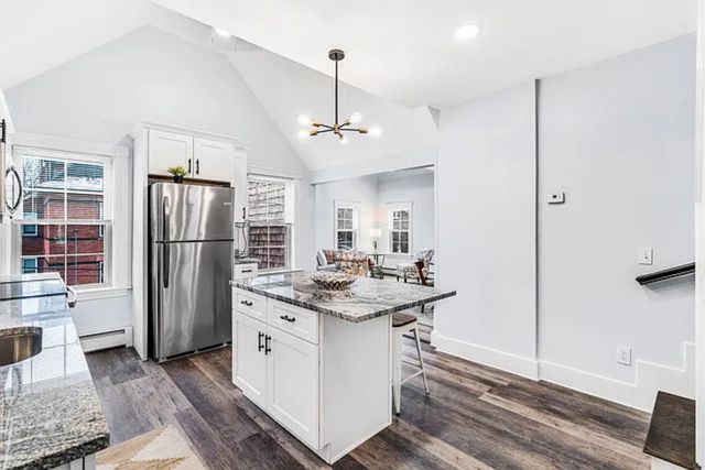 48 Sever St 2A, Worcester, MA 01609