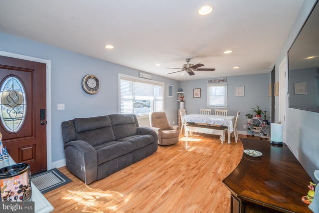 206 CHEDDINGTON RD, Linthicum Heights, MD 21090